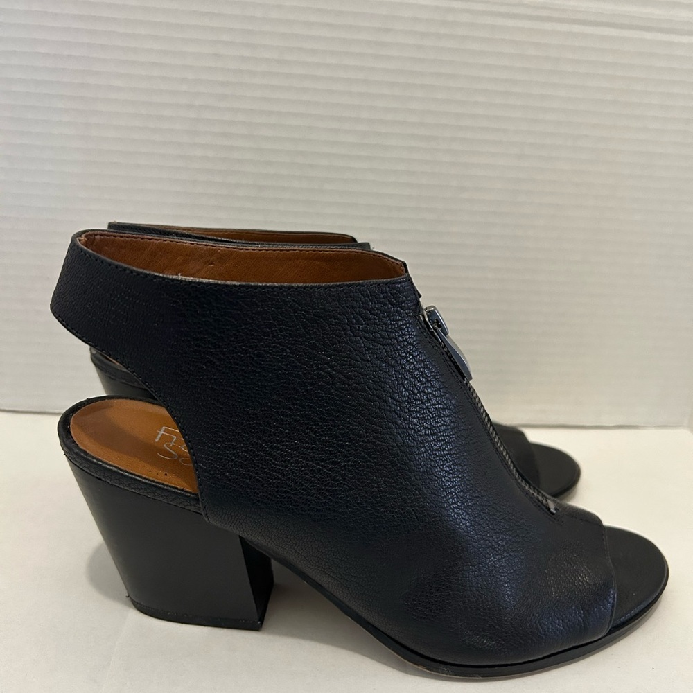 Franco Sarto Sz9.5 M Fayette Black Leather Open Toe Slingback Block Heel Sandal. - Picture 5 of 7